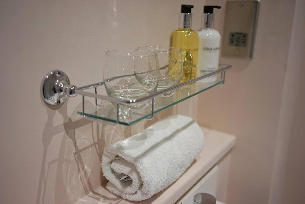 The Alma Taverns Boutique Suites Room 2 - Hopewell Bristol Exteriör bild